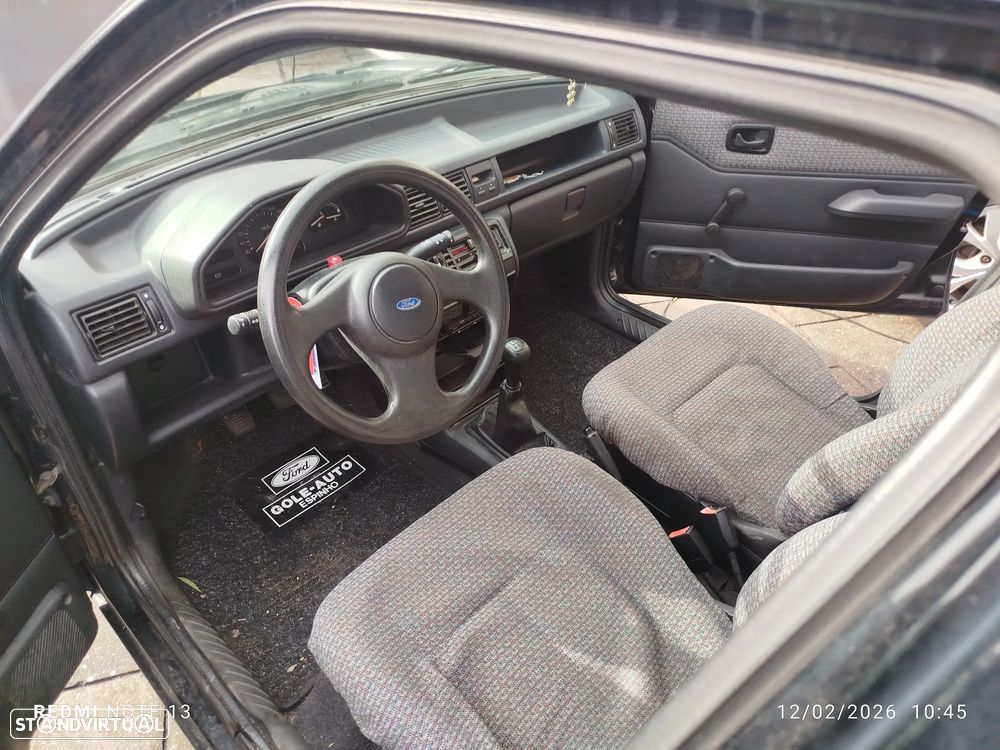 Ford Fiesta 1.1i Wave - 12