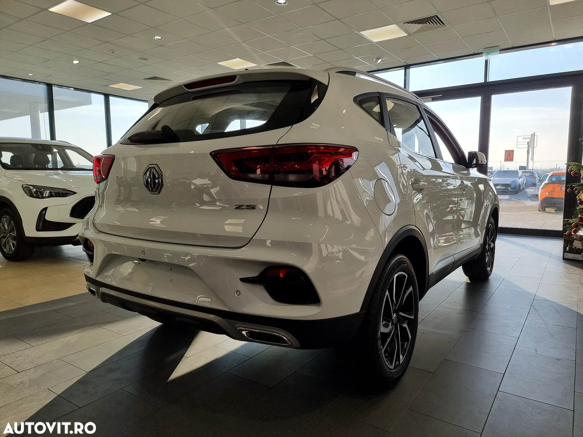 MG ZS - 9
