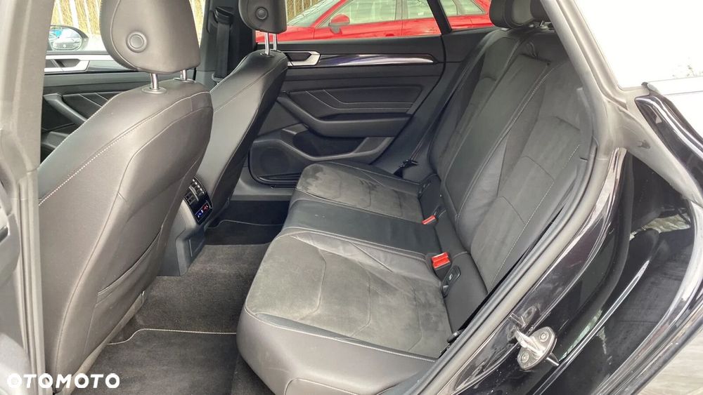 Volkswagen Arteon 2.0 TDI R-Line DSG - 13