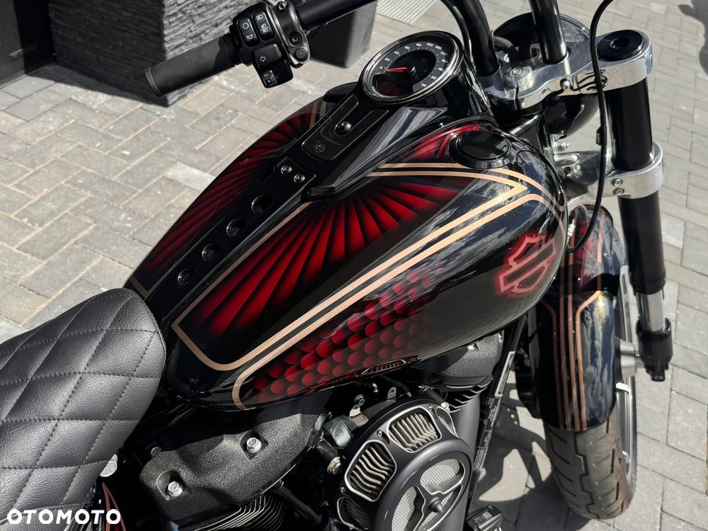 Harley-Davidson Softail Sport Glide - 11