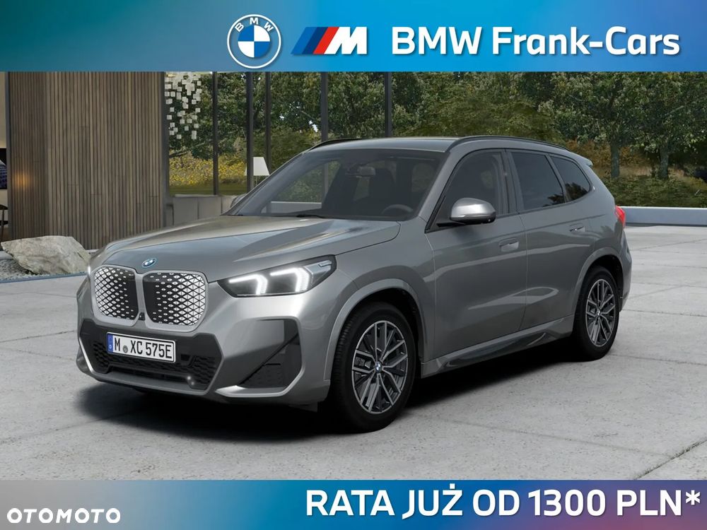 BMW iX1 xDrive30 66.5kWh M Sport - 1