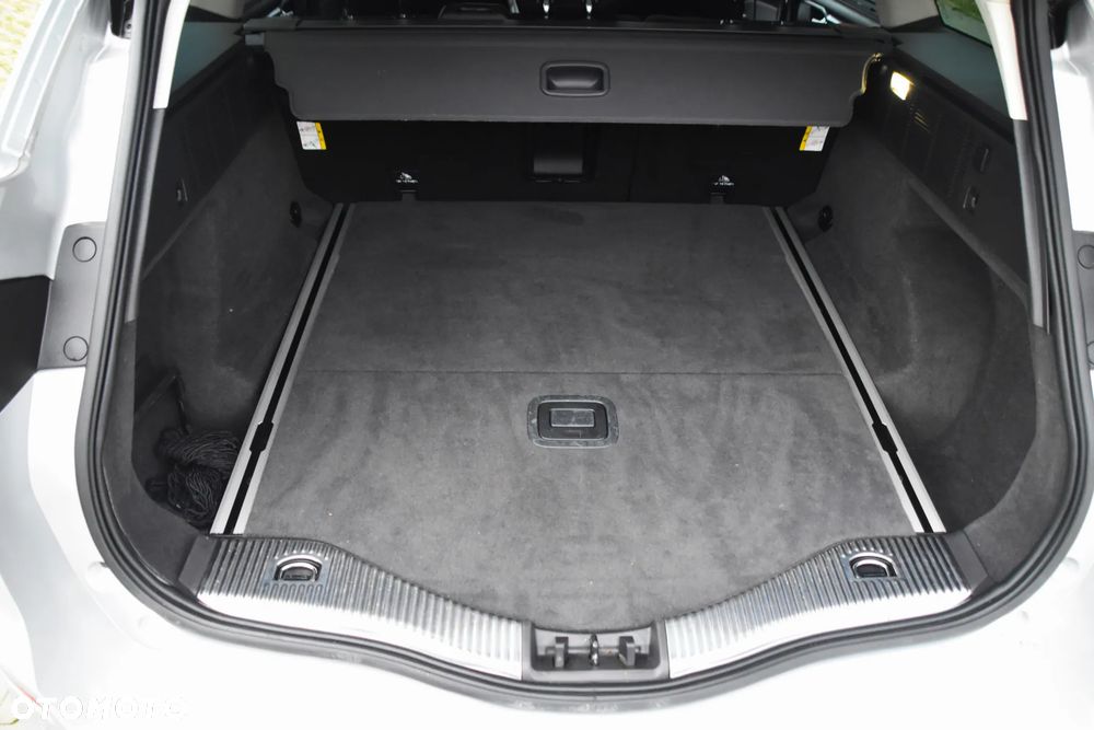 Ford Mondeo SW 2.0 TDCi ECOnetic Start-Stop Titanium - 21