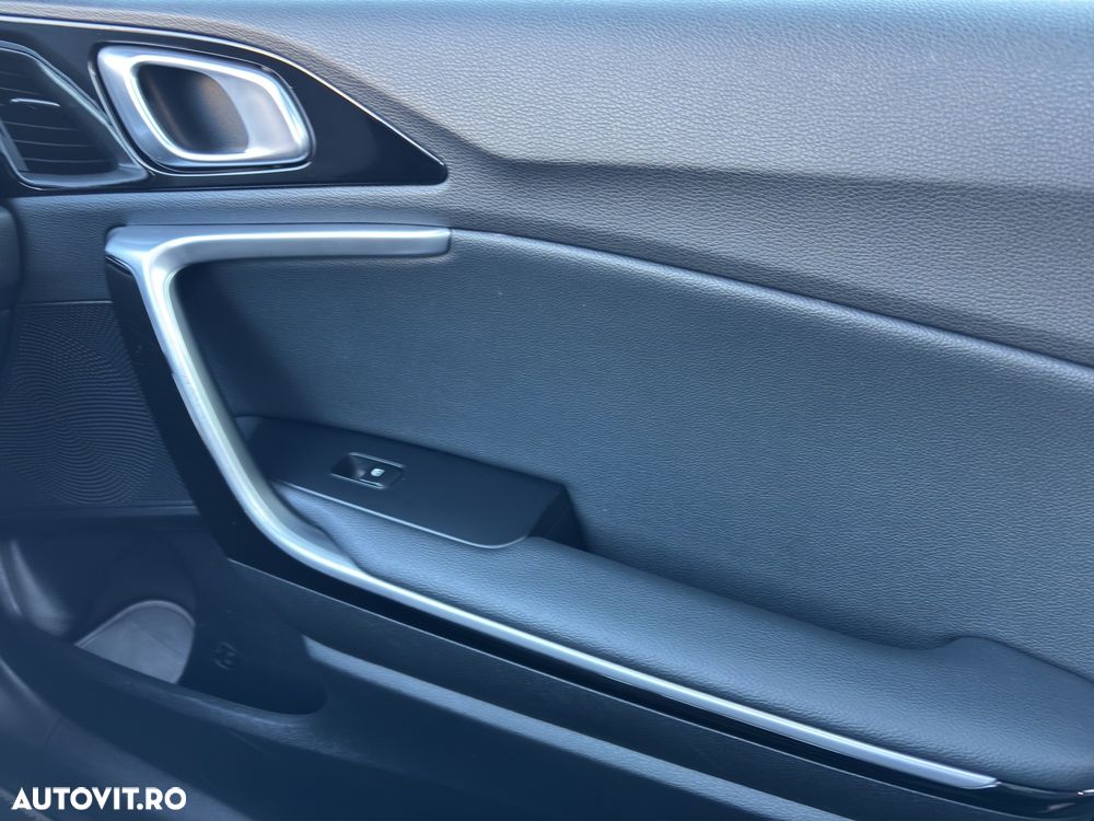 Kia XCeed 1.6 GDI DCT6 OPF Platinum Edition - 20