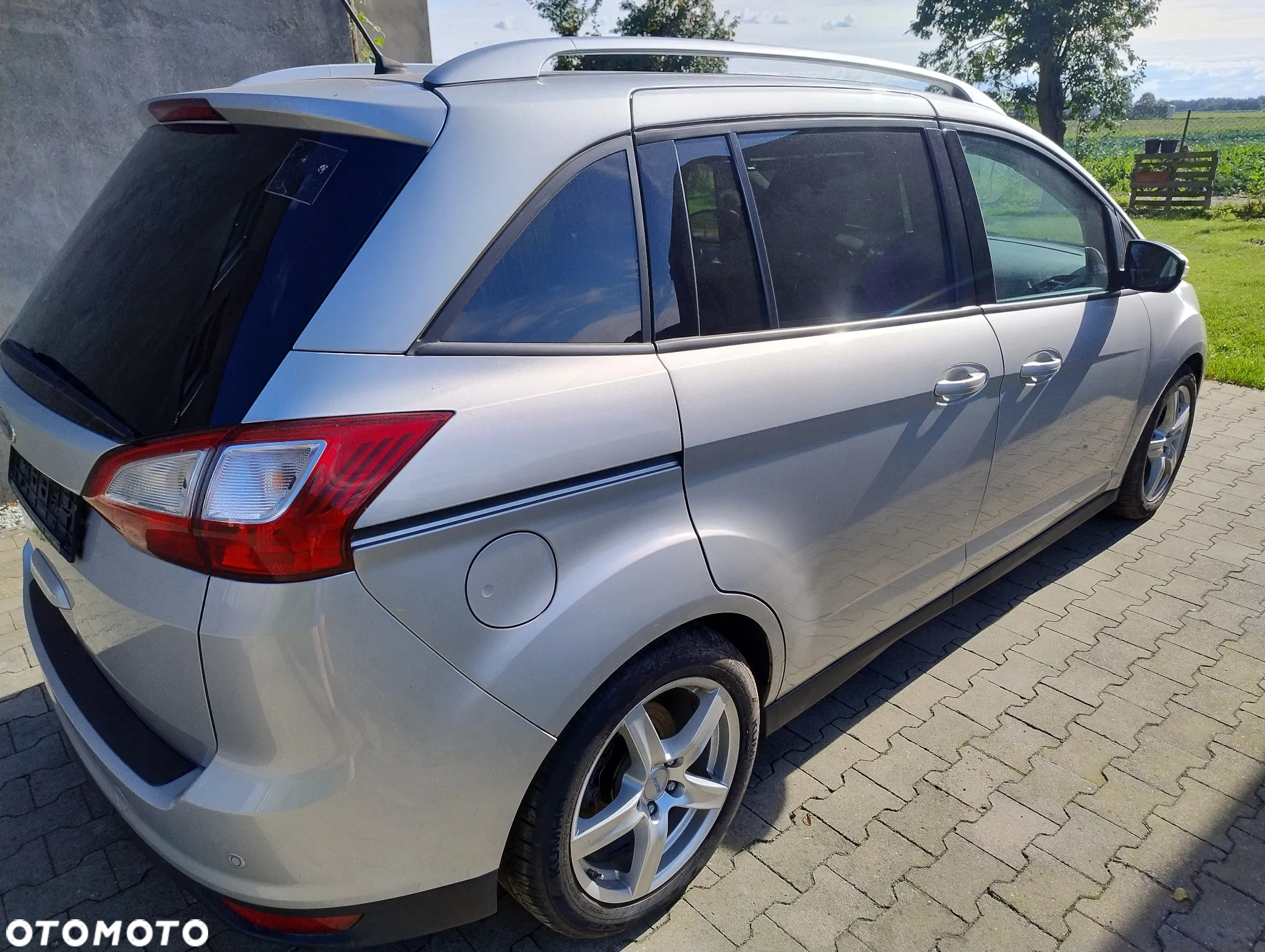 Ford Grand C-MAX - 7
