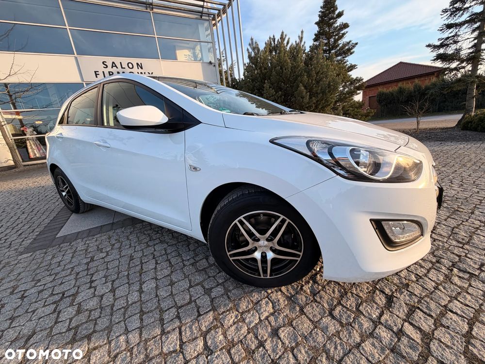 Hyundai i30 i30cw 1.4 Fifa World Cup Edition - 30
