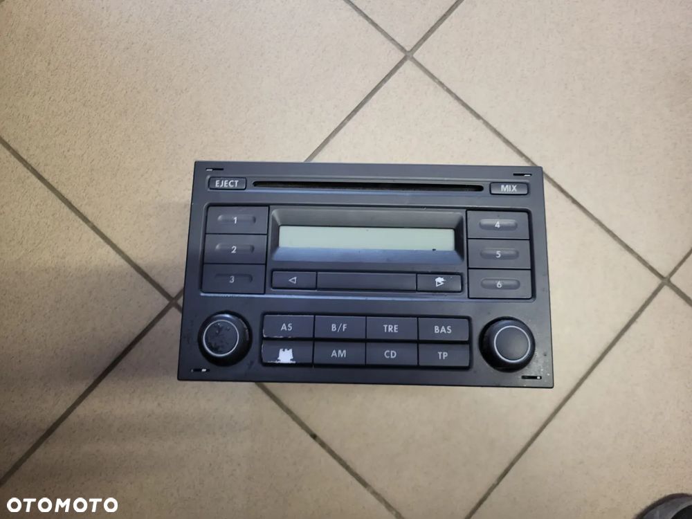 RADIO VOLKSWAGEN POLO IV 6Q0035152 - 1
