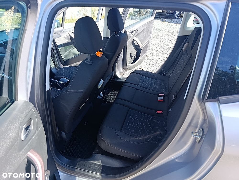 Peugeot 2008 1.2 Pure Tech Access EU6 - 16