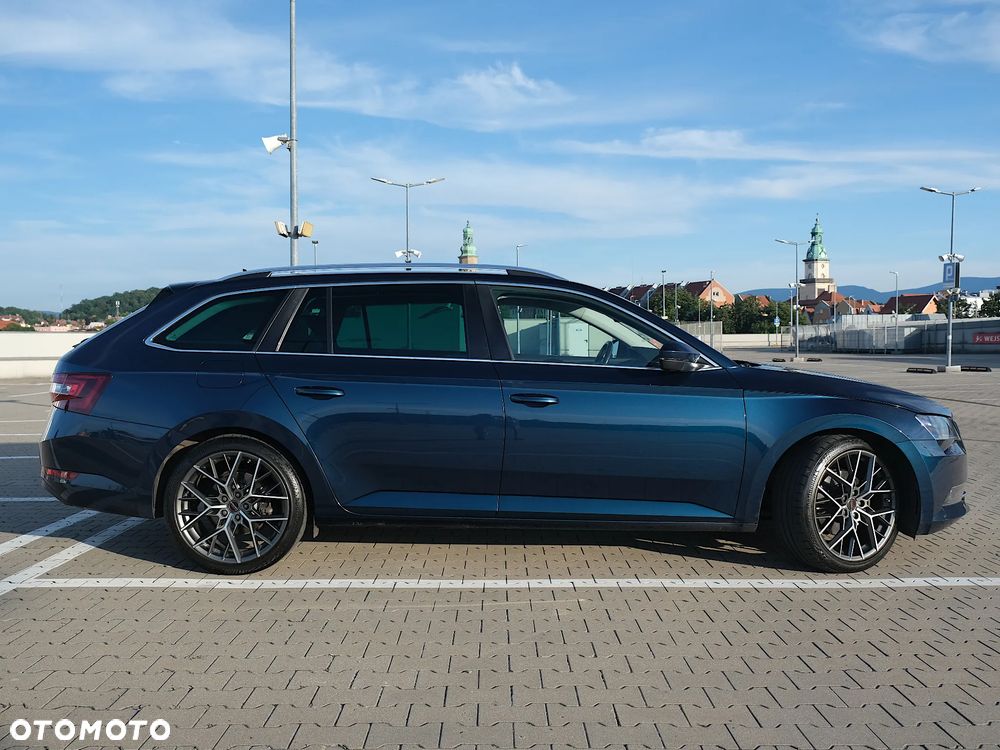Skoda Superb 2.0 TDI Style DSG - 3