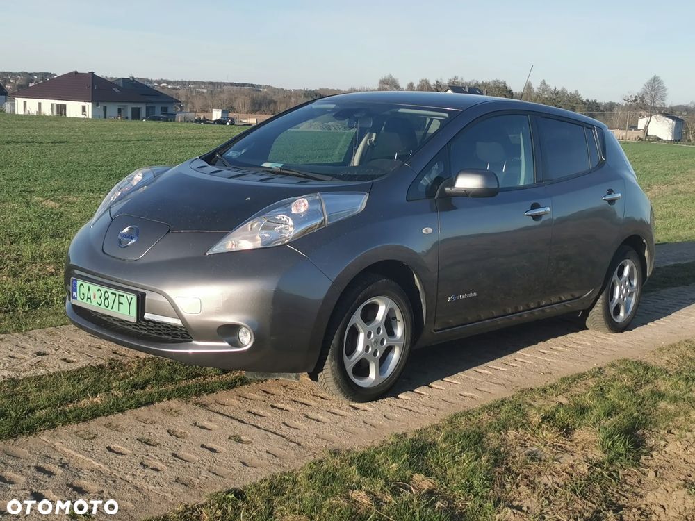 Nissan Leaf 30 kWh (mit Batterie) Acenta - 2