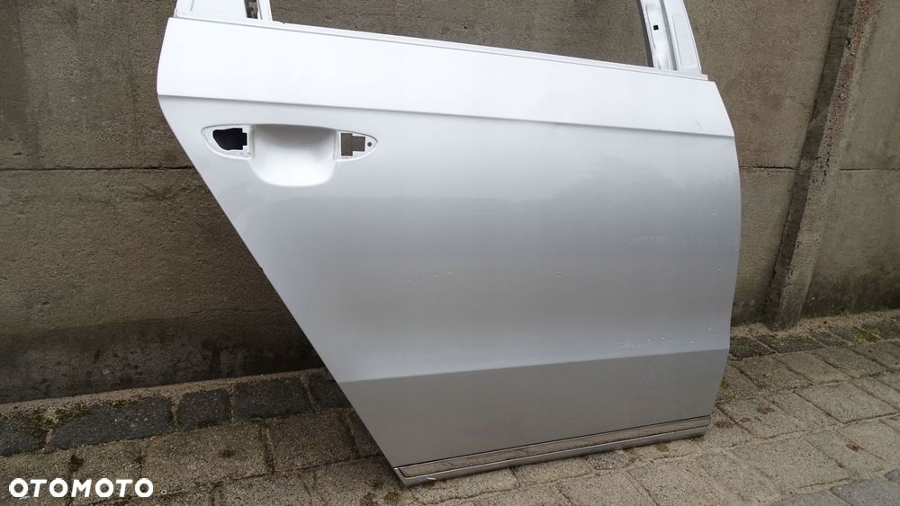 vw passat b7 3af kombi - drzwi tylne prawe - 2