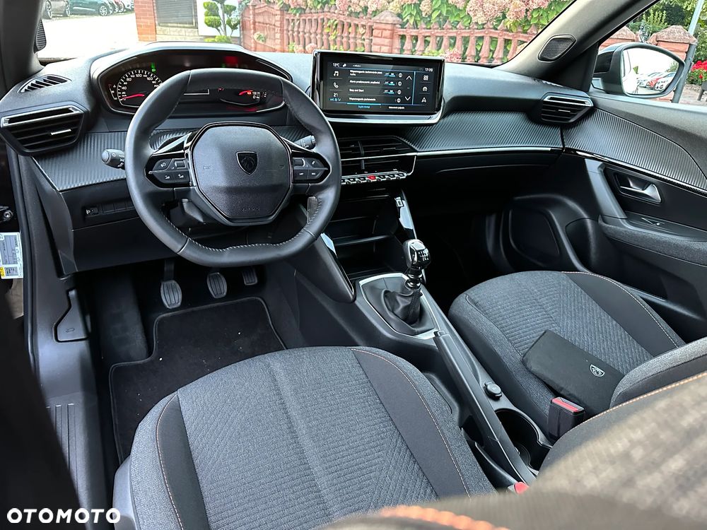 Peugeot 2008 - 7