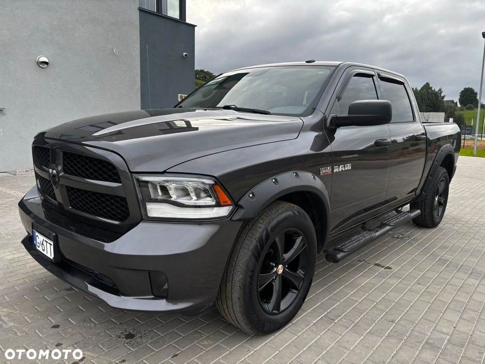 RAM 1500 - 4
