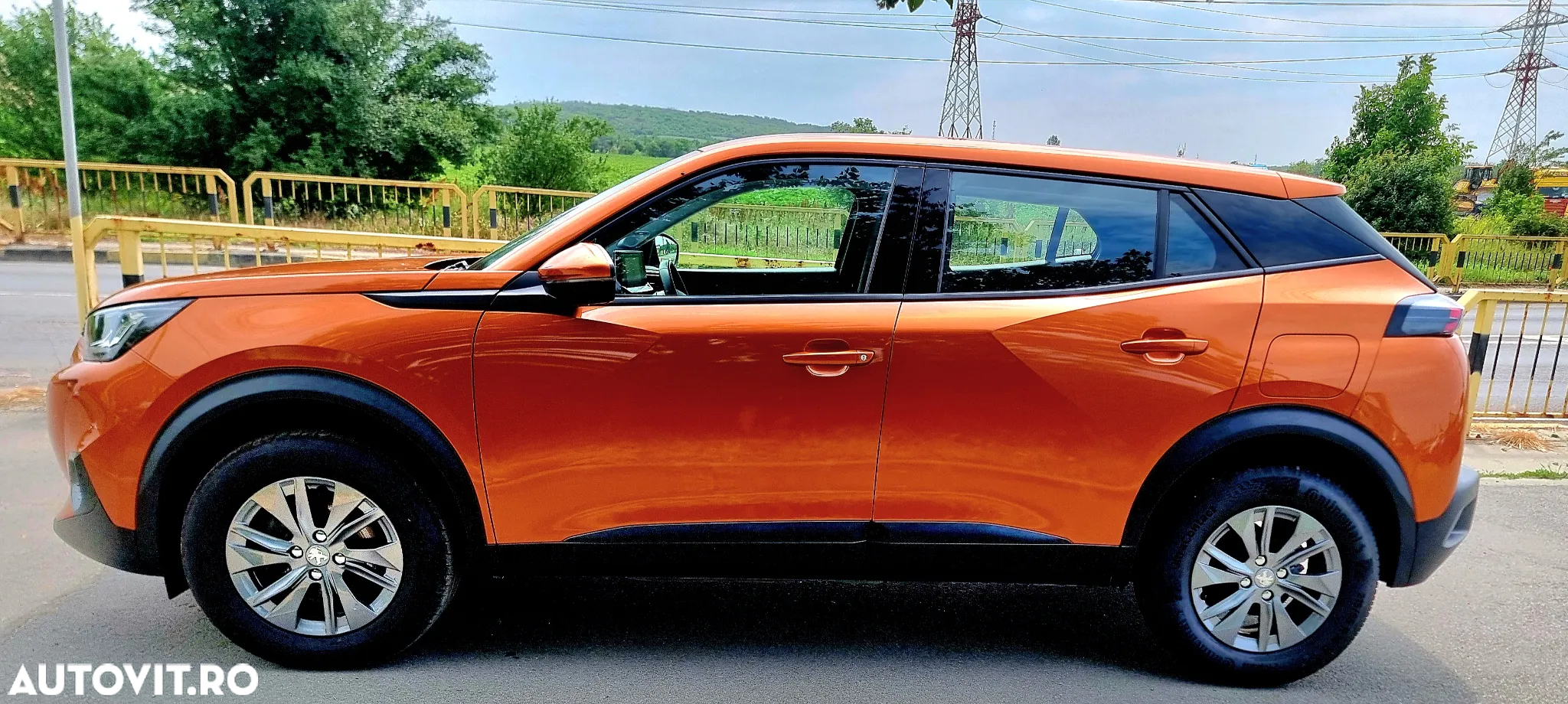 Peugeot 2008 PureTech 130 EAT8 Allure - 10