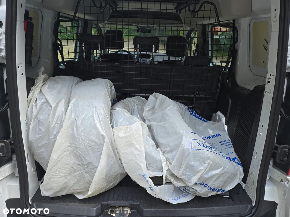 Ford Transit Connect 220 L1 Trend - 16