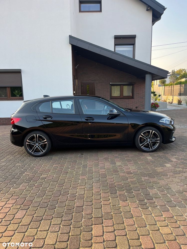 BMW Seria 1 120i Advantage - 4