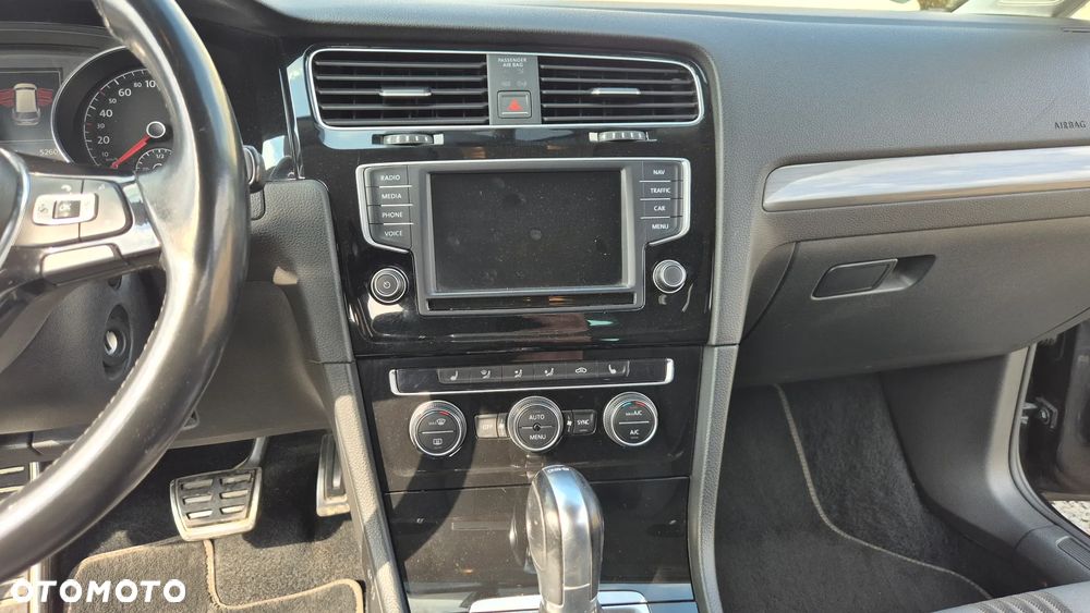 Volkswagen Golf 1.6 TDI BlueMotion Technology DSG Allstar - 27