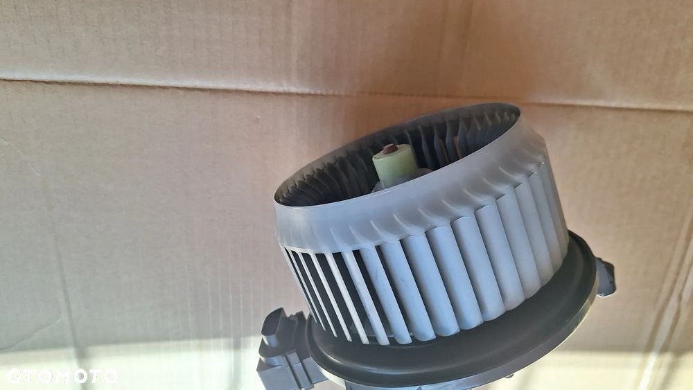 WENTYLATOR DMUCHAWA YARIS II - 4