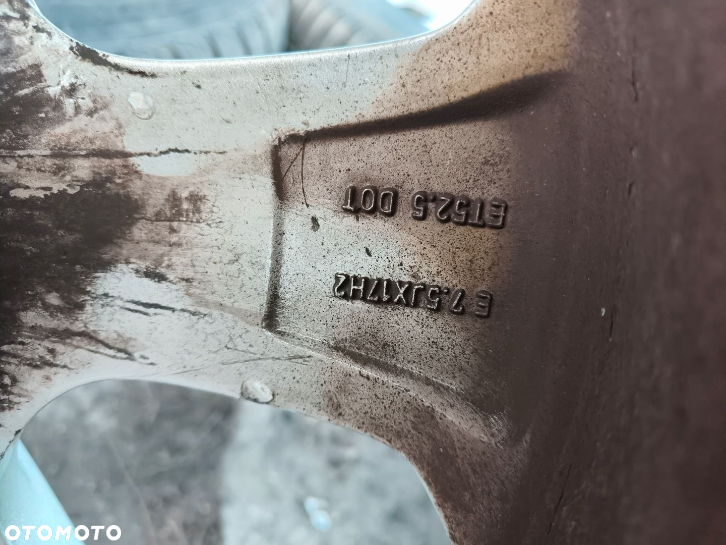 FORD KUGA MK2 FELGI ALUMINIOWE 235/55/17 17" 5X108 - 7
