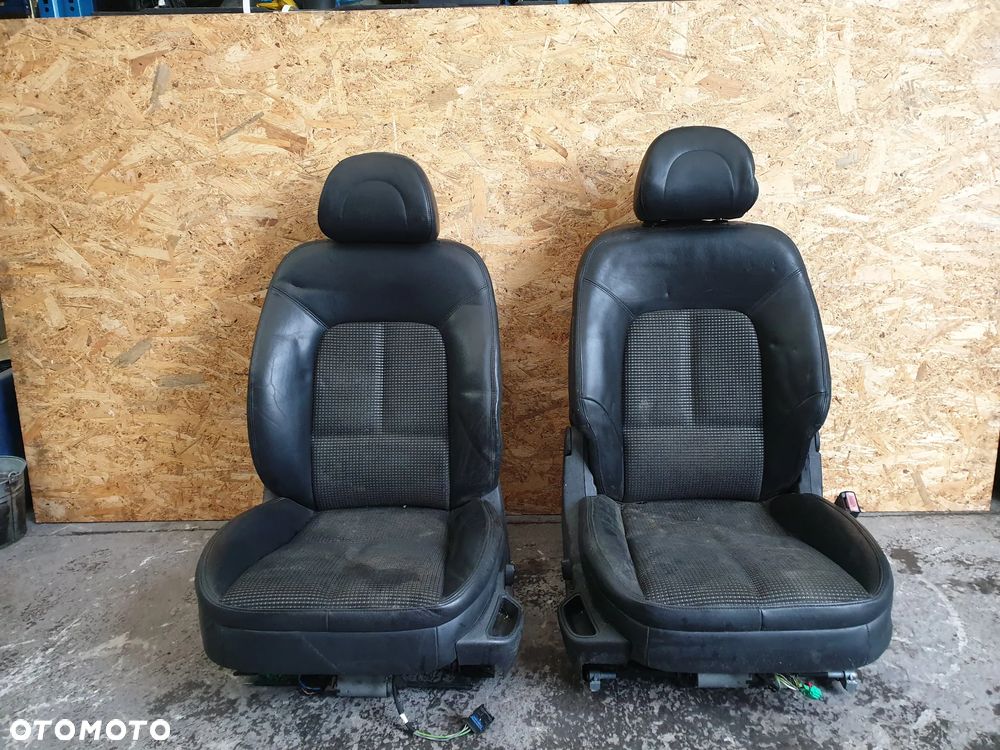 Peugeot 407 SW Fotele Kanapy Komplet Półskóra - 1