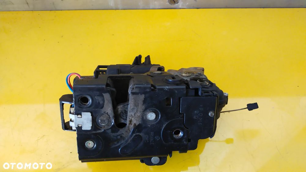 ZAMEK DRZWI PRAWY TYŁ SEAT LEON  1 - 2