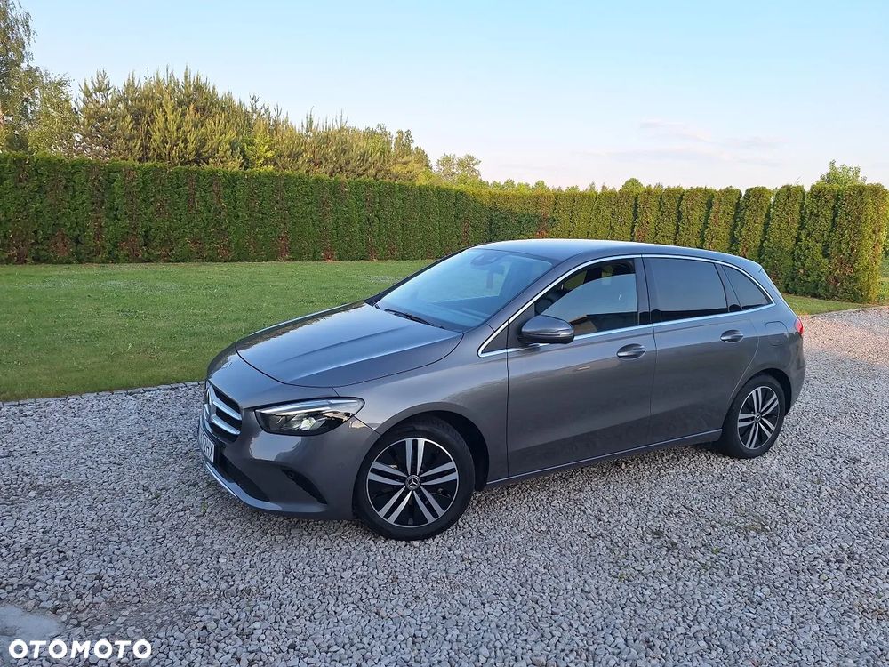 Mercedes-Benz Klasa B 180 d 7G-DCT Editon 19 - 12