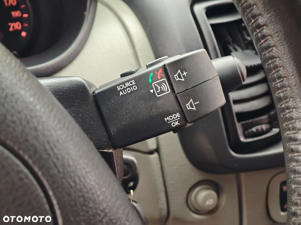 Nissan PRIMASTAR - 29
