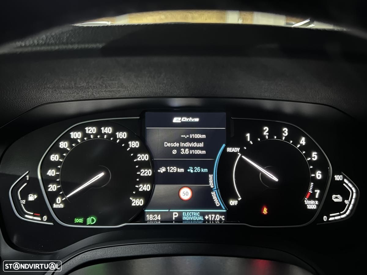 BMW 330 e Touring Corporate Edition Auto - 27