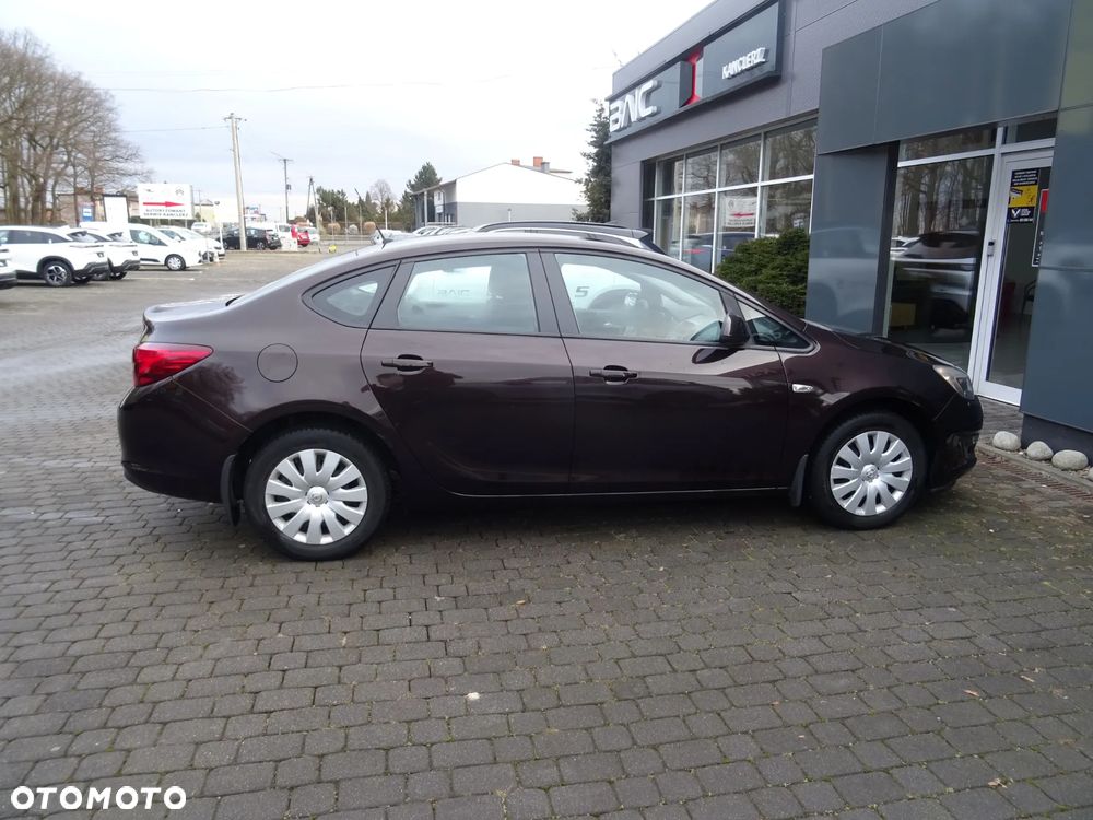 Opel Astra 1.4 T Active EU6 - 5