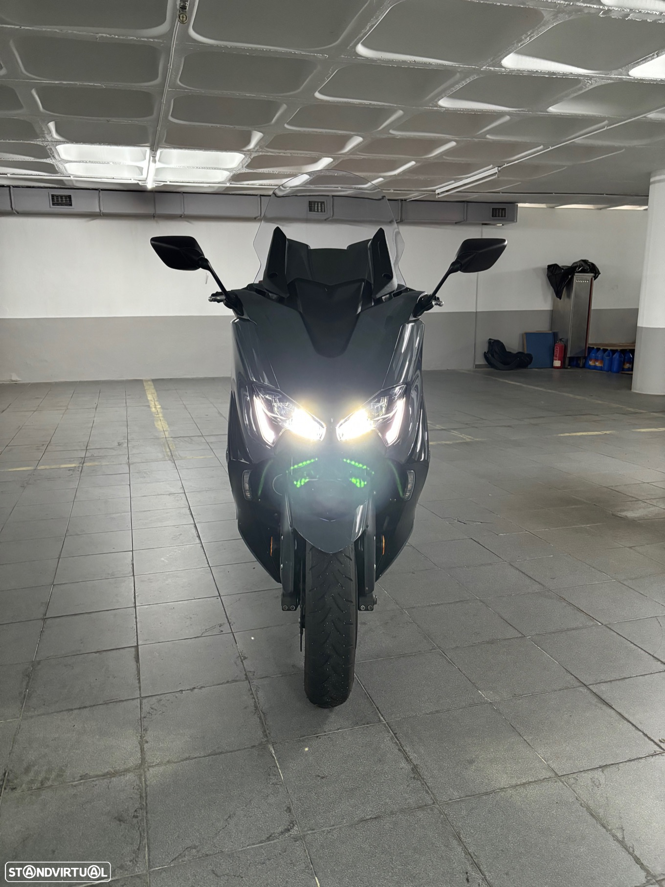 Yamaha TMAX Tech Max - 5