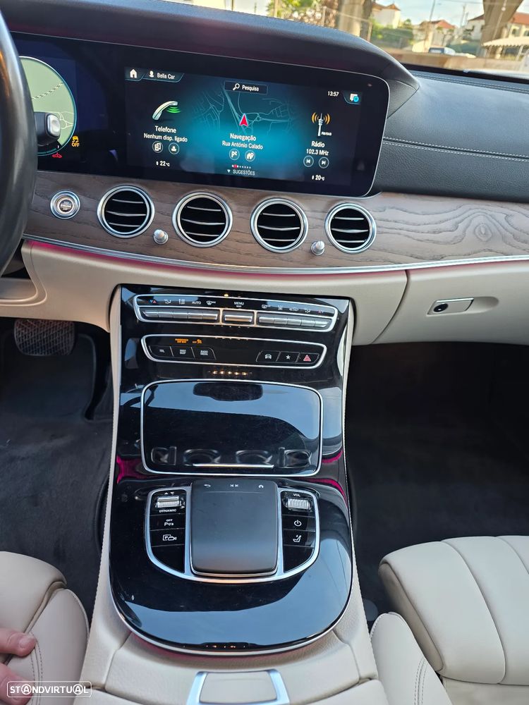 Mercedes-Benz E 300 de Exclusive Line - 16