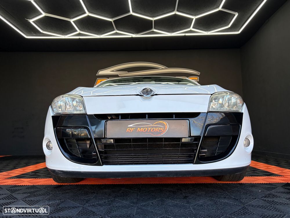 Renault Mégane Coupe 1.5 dCi Dynamique - 20