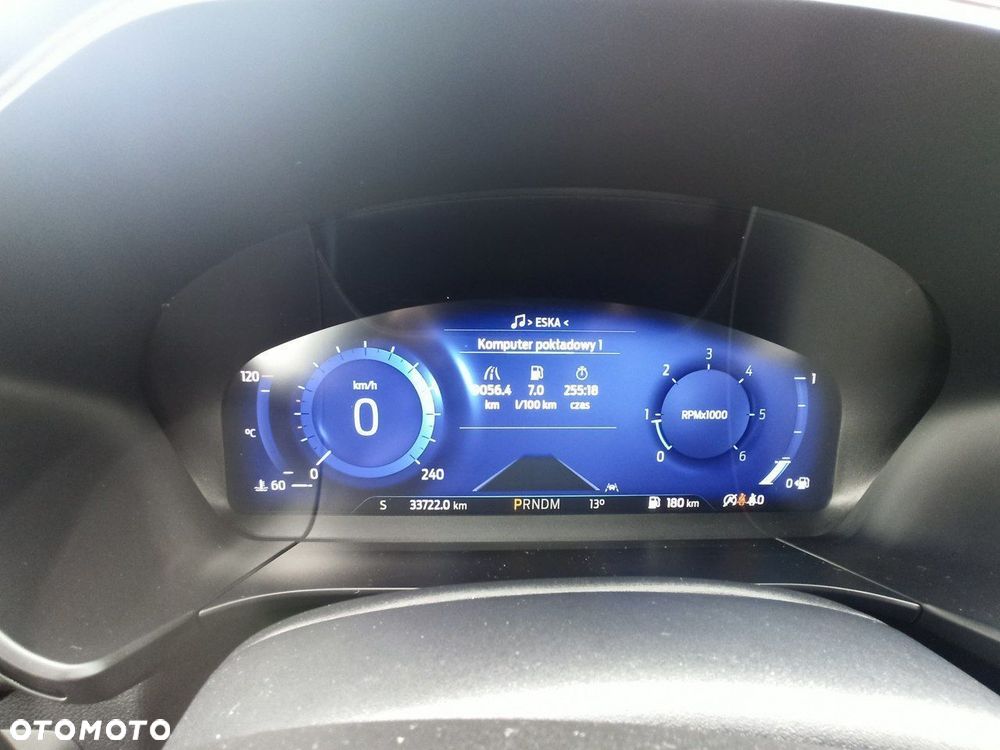 Ford Kuga - 21