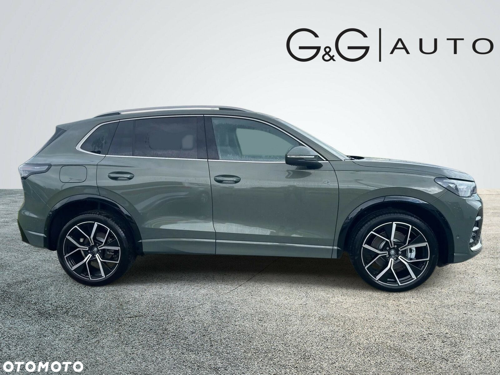 Volkswagen Tiguan - 5