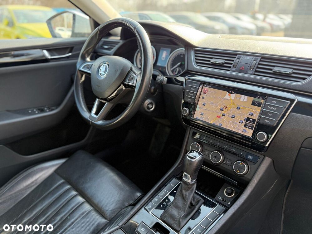 Skoda Superb 2.0 TSI 4x4 L&K DSG - 37