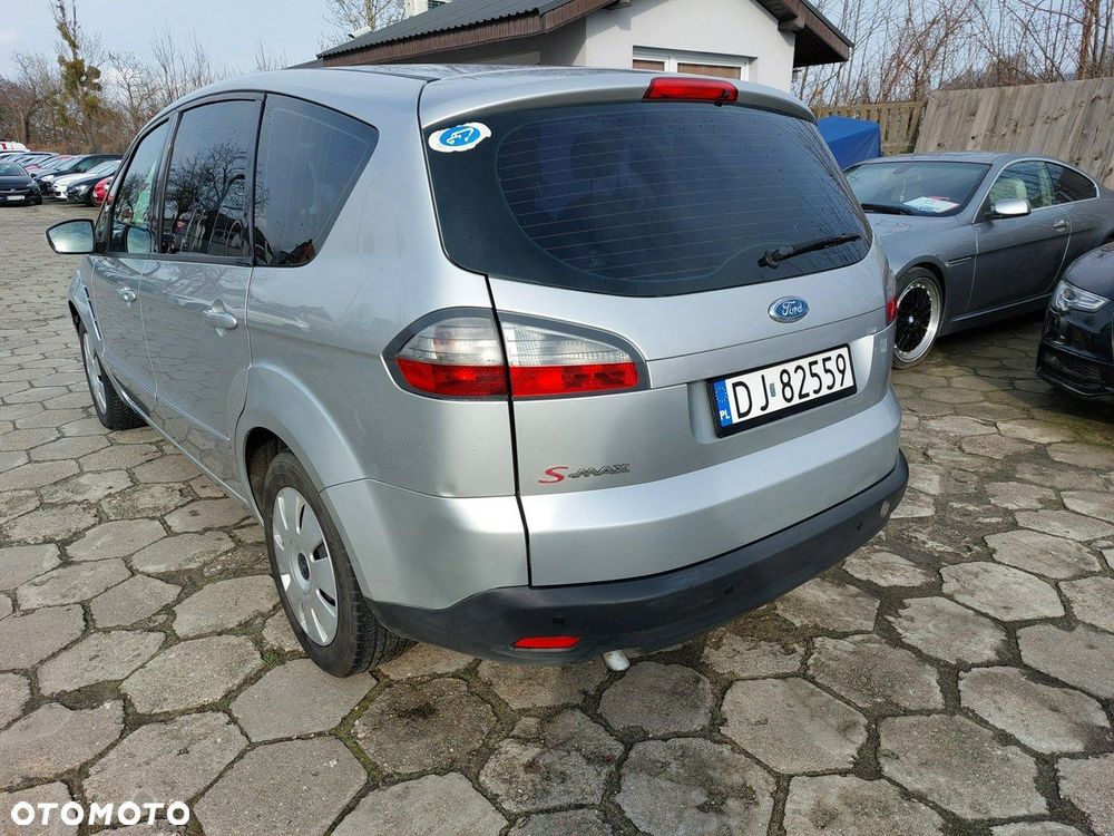 Ford S-Max - 6