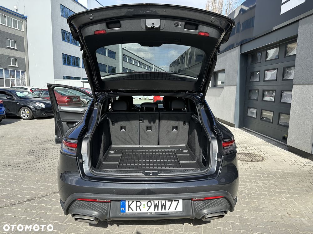 Porsche Macan Standard - 9