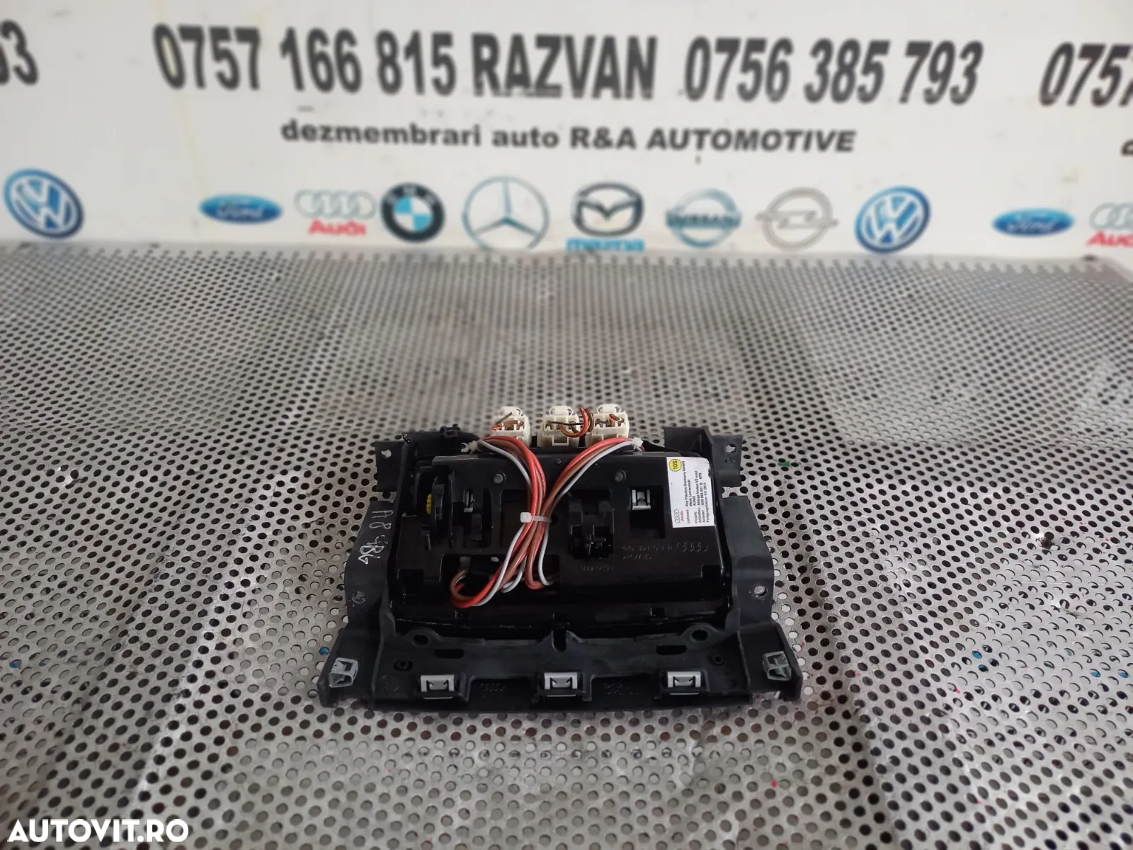 Priza Bricheta Spate Cotiera Audi A8 4H D4 An 2010-2011-2012-2013-2014-2015-2016-2017 Dezmembrez Au - 7