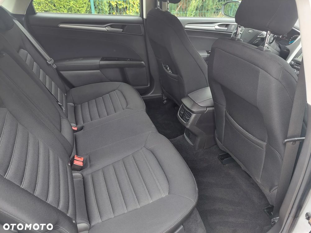 Ford Mondeo 2.0 TDCi Trend - 17