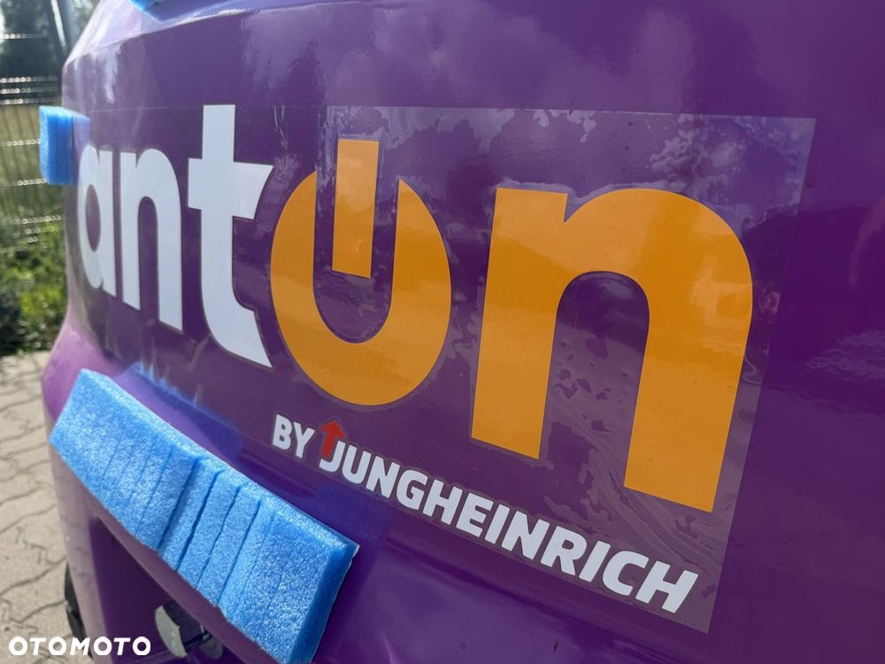 Jungheinrich CBH 2.5 - 8
