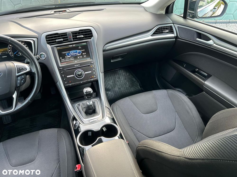 Ford Mondeo 2.0 TDCi Titanium - 12