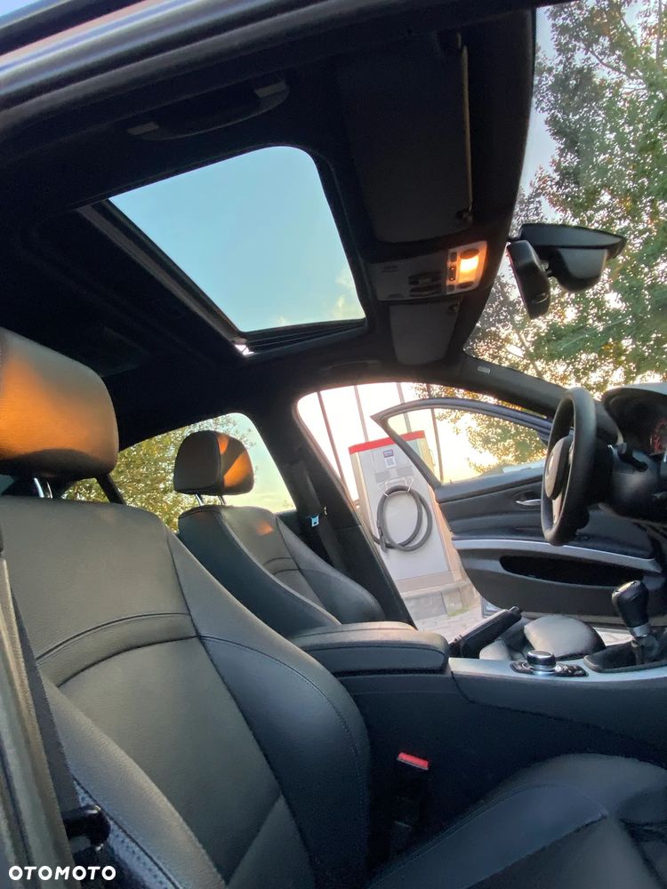 BMW Seria 3 320d DPF Blue Performance Edition Exclusive - 23
