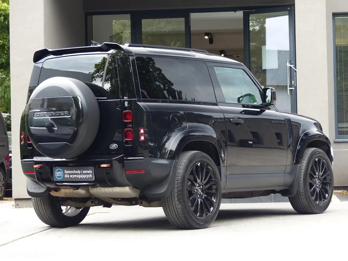 Land Rover Defender - 5