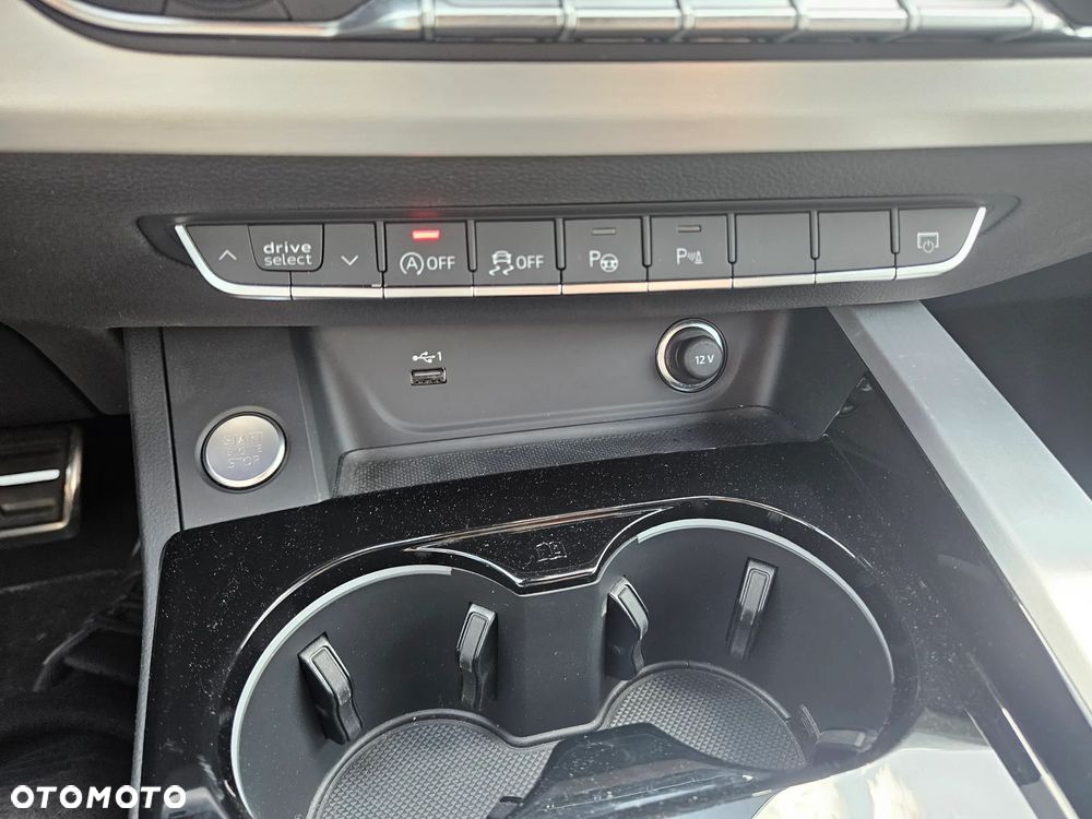 Audi A4 Avant - 16