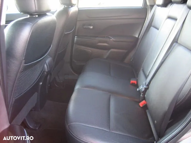 Peugeot 4008 1.8 HDI FAP STT Allure - 14