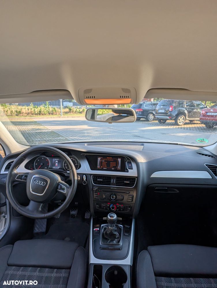 Audi A4 Limuzina 2.0 TDI B8 - 23