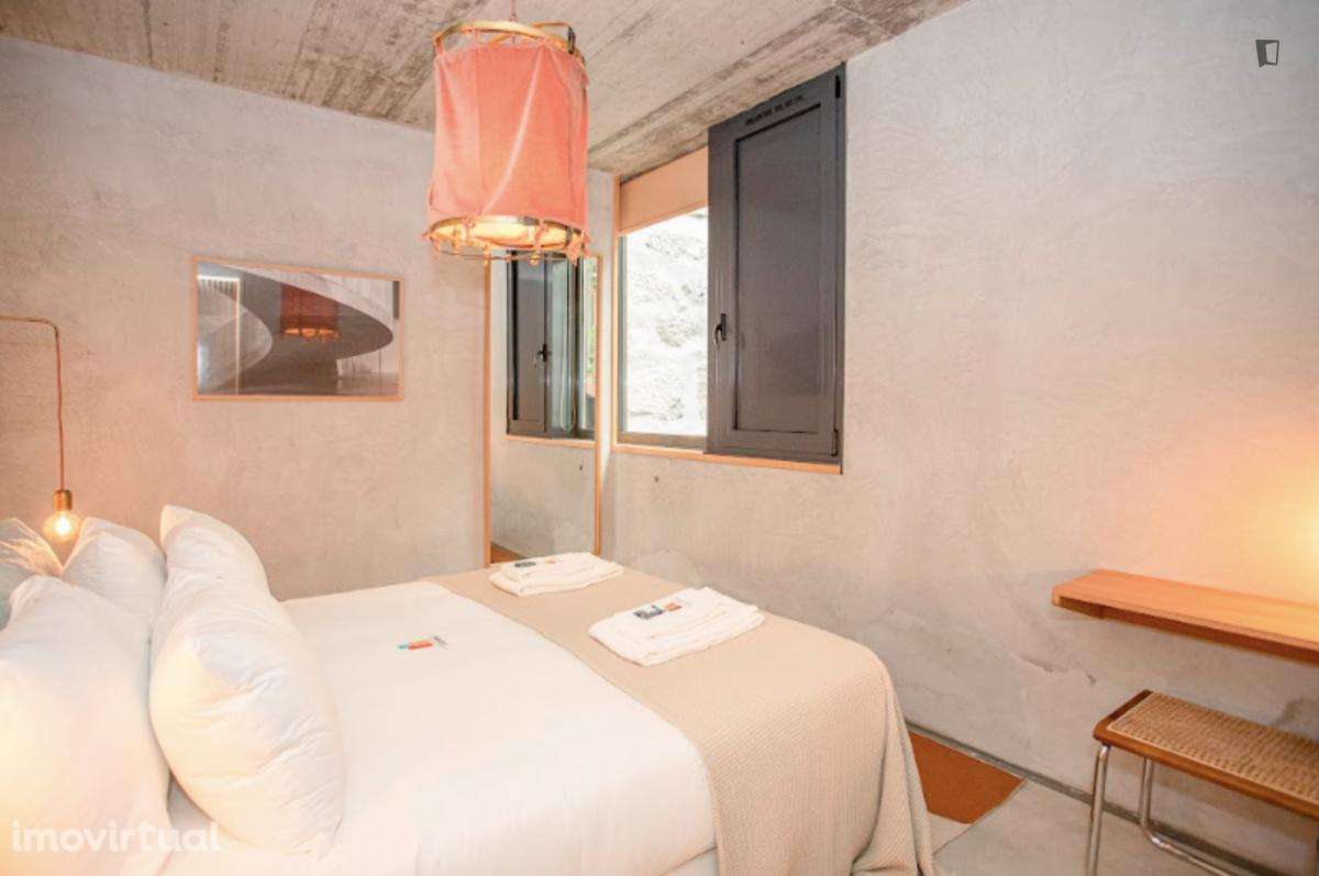 Apartamento com 1 quartos - localizado em Santo Ildefonso Porto - Grande imagem: 3/16