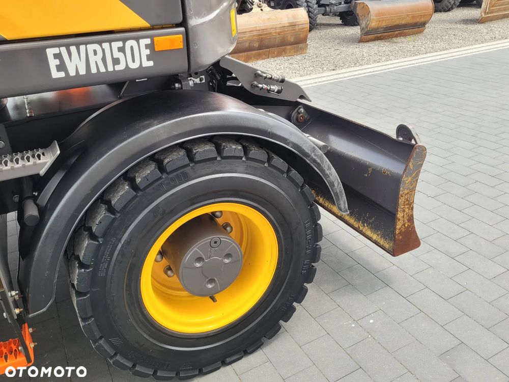 Volvo EWR150E / ROTOTILT ze szczypcami / 2018rok / - 7