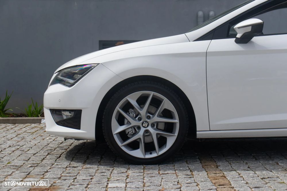 SEAT Leon SC 2.0 TDI DPF S&S FR - 4