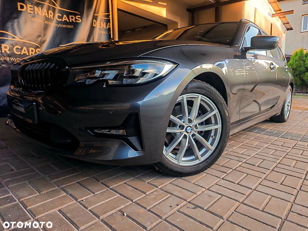 BMW Seria 3 320i Luxury Line Purity - 34