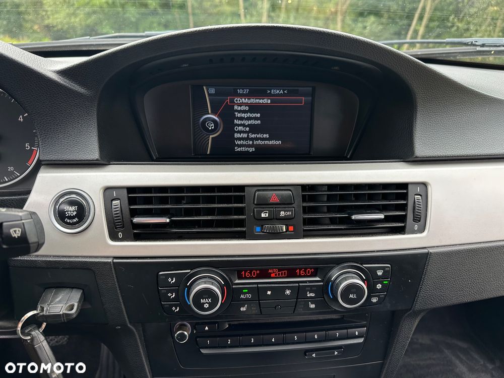 BMW Seria 3 - 24